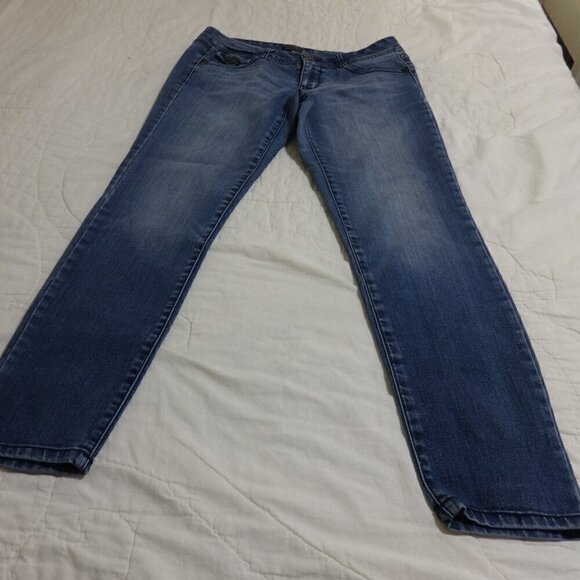 Refuge junior's midrise jeans size 11R, straight leg, five pockets, VGC, stretch - Picture 1 of 13